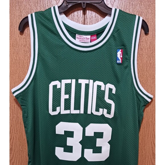 Larry Bird (Mitch/Ness)-(Celtics)-(85-86)-(Jersey)-(Green)-(M)-(New Cond.)-$103 - Picture 3 of 12